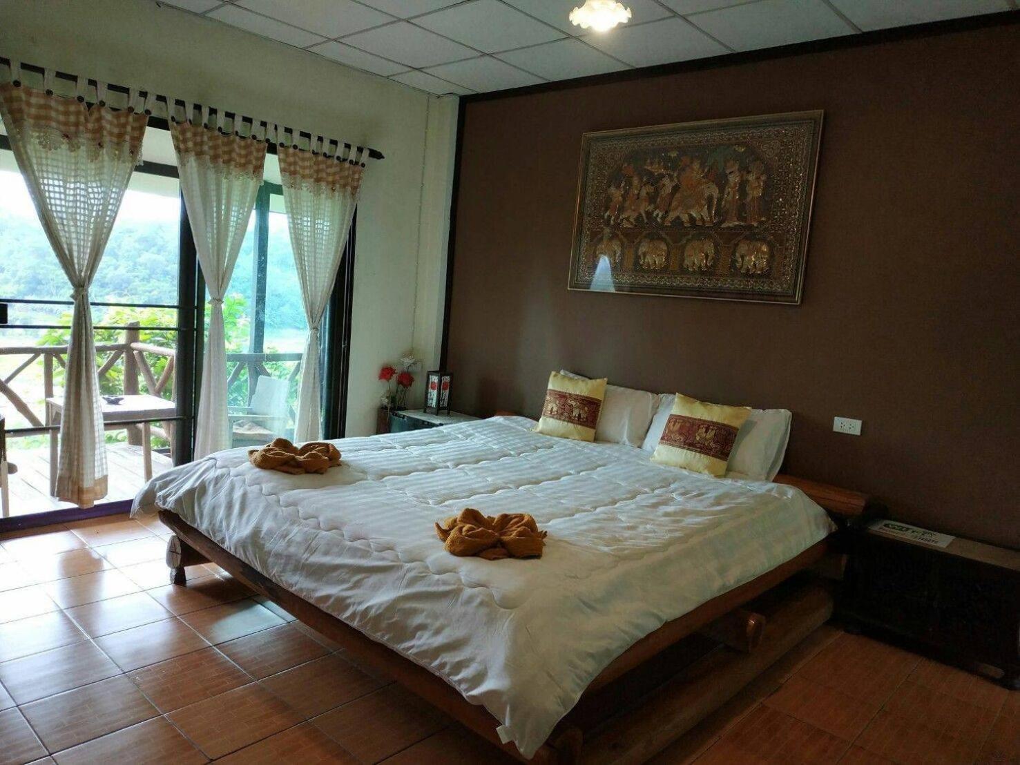 Khunyuam Resort Ban Khun Yuam Esterno foto