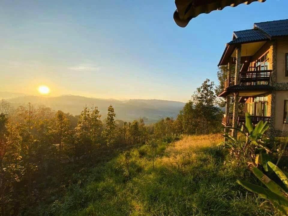 Khunyuam Resort Ban Khun Yuam Esterno foto