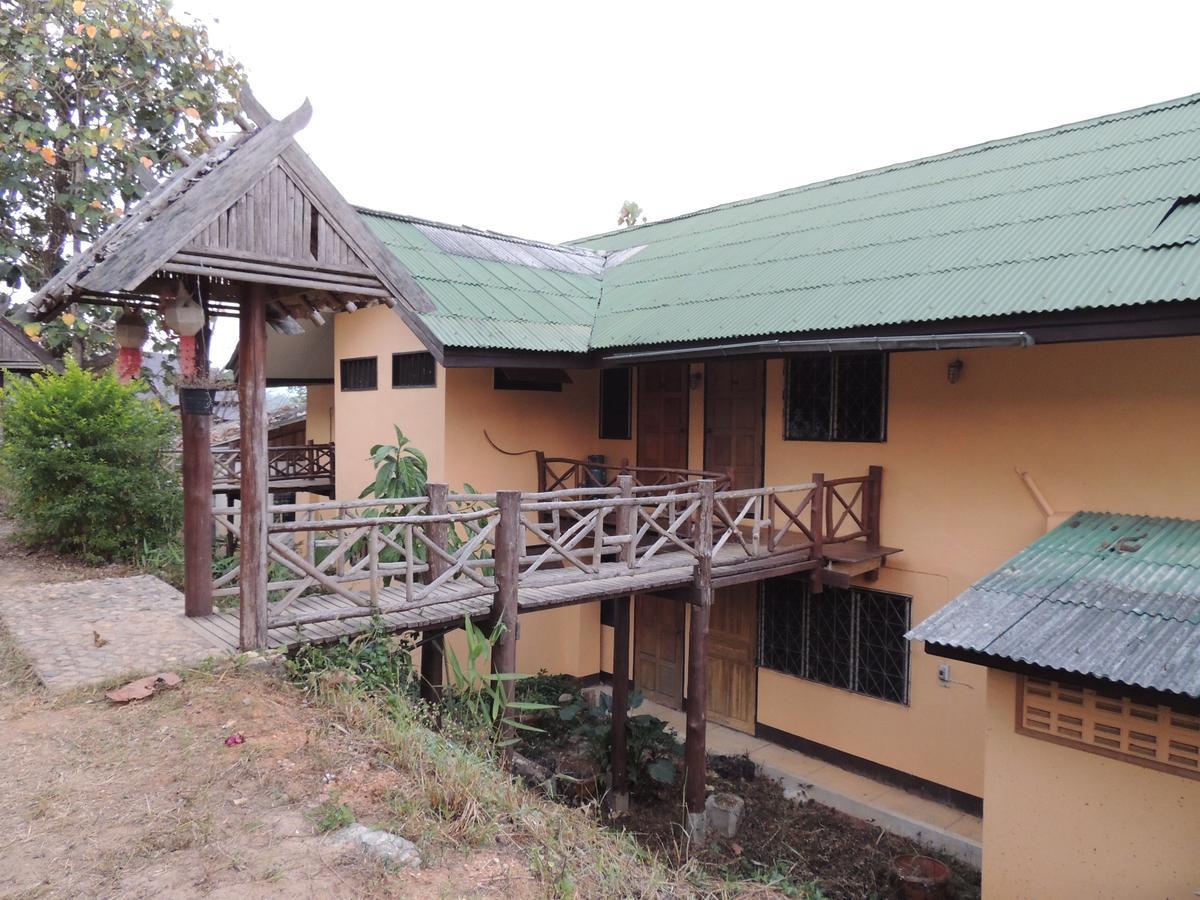 Khunyuam Resort Ban Khun Yuam Esterno foto