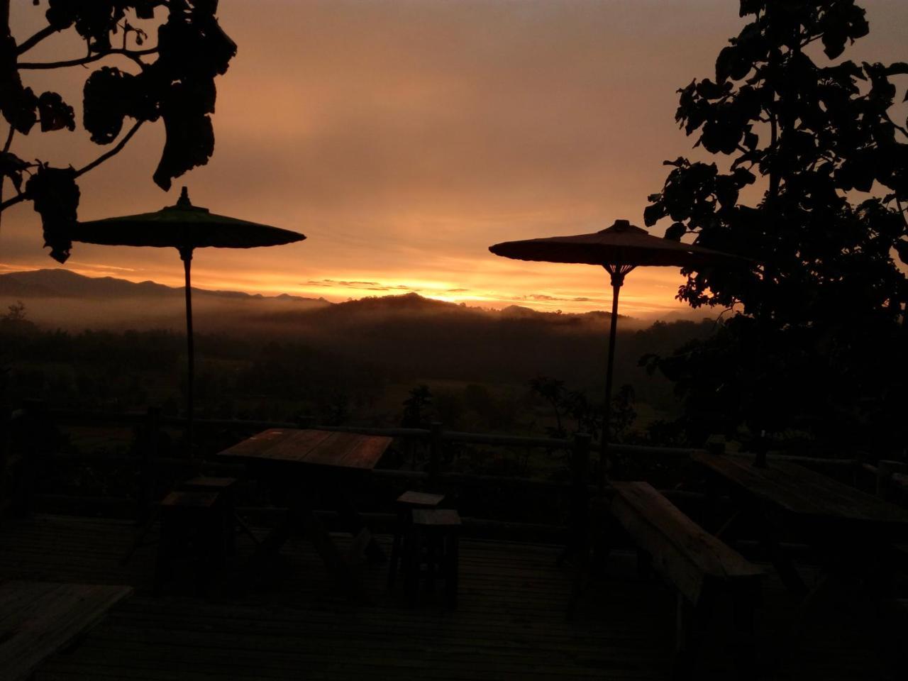 Khunyuam Resort Ban Khun Yuam Esterno foto